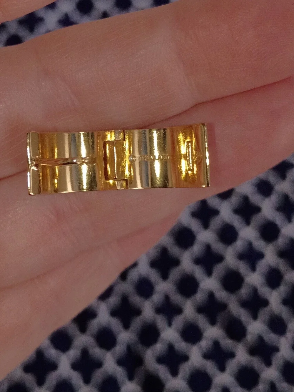 COACH Black and Gold Signature C-Logo Hoop Earrings New - Picture 3 of 5